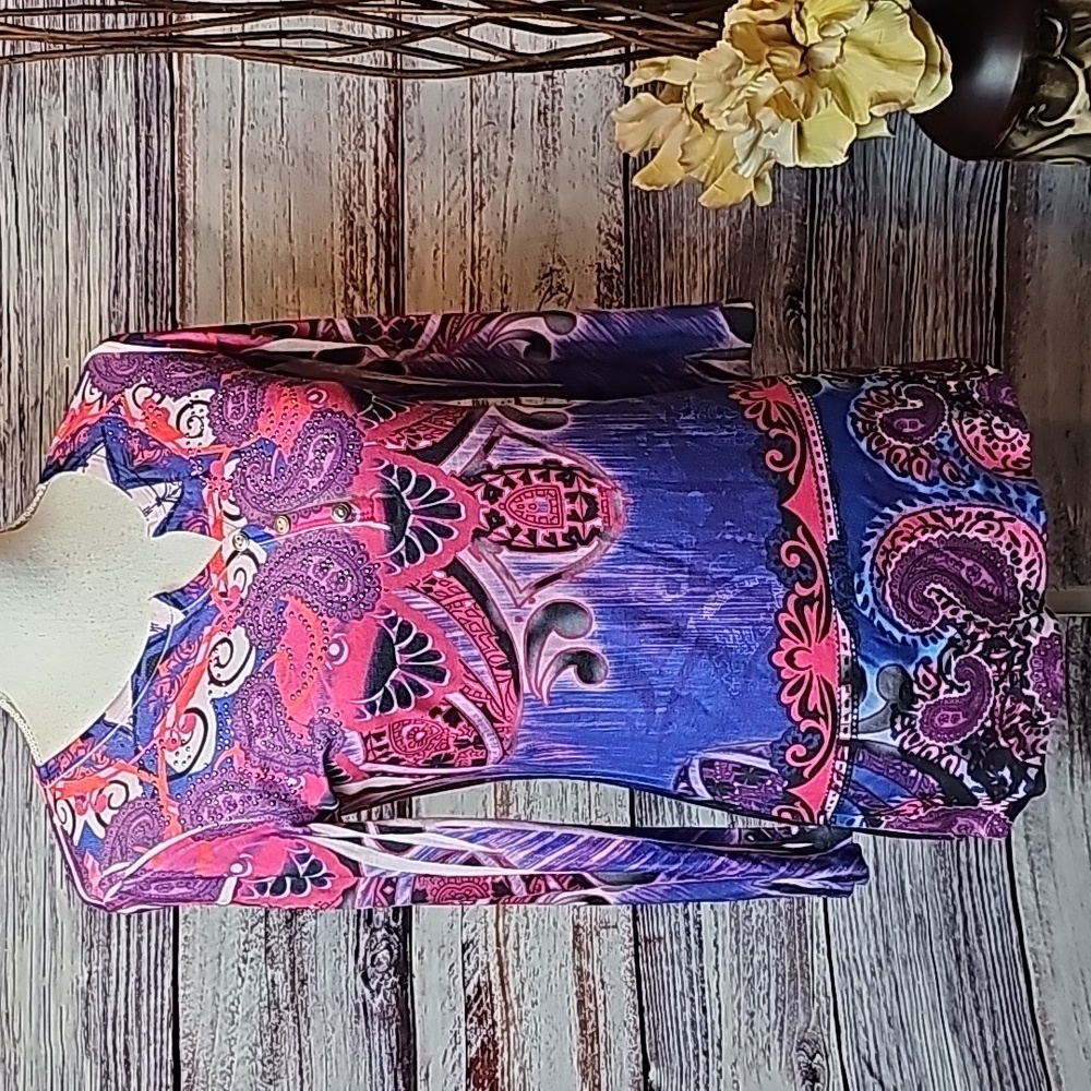 NEW STYLE & CO 3/4 SLEEVE PAISLEY RHINESTONE PULLOVER TEE